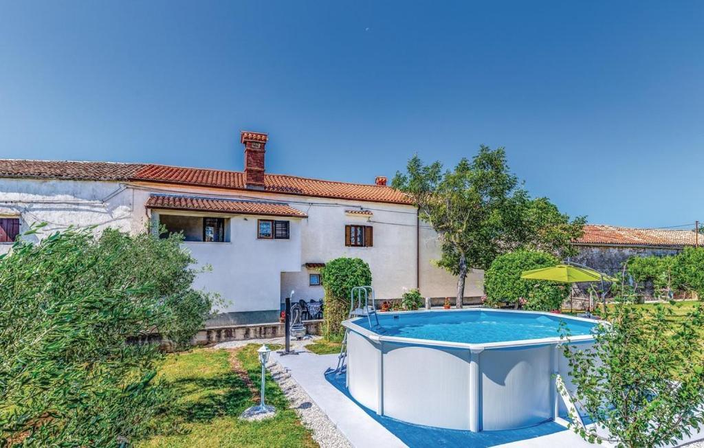Glavani With Pool Appartamento *