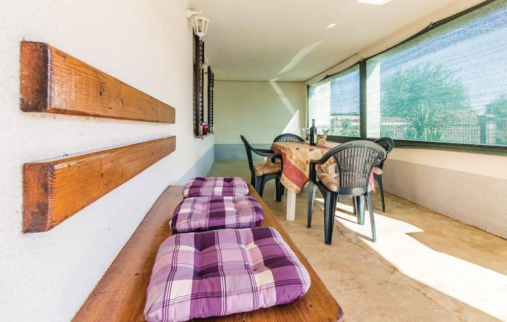 Glavani With Pool Apartment *